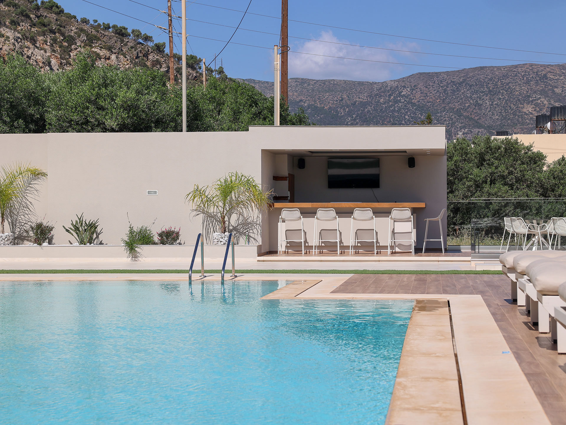 Filia Suites